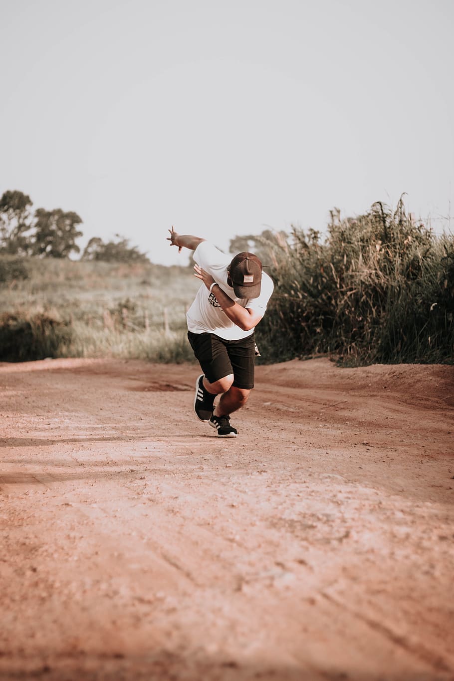 Man Running, boy, daylight, fun, person, full length, one person HD wallpaper