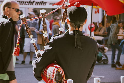 Bagpipe player, art, artist, bagpiper, bagpipes, black, blazer HD wallpaper