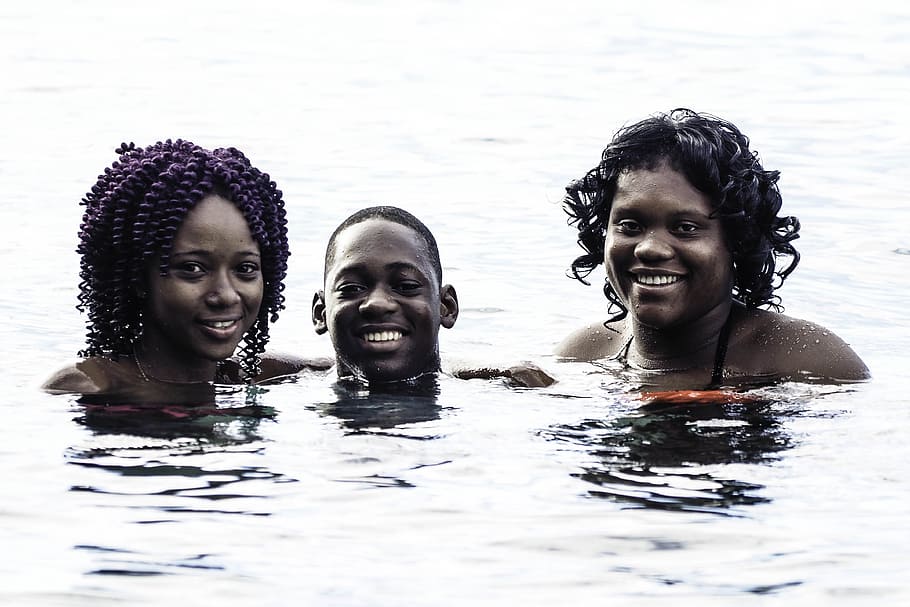 Man And Women Soaking In Body Of Water, enjoyment, fun, leisure HD wallpaper