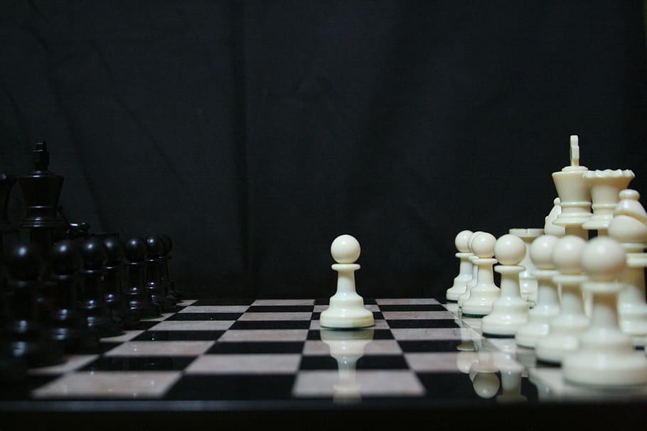 Wallpaper light, chess, black background, silhouettes, chess Board, bokeh,  blurred background, chess pieces for mobile and desktop, section разное,  resolution 5184x3888 - download