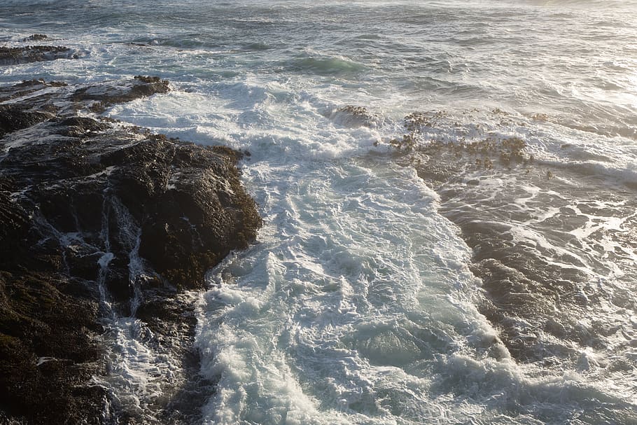 sunlight, blue, rock, ocean, wafe, water, sea, motion, beauty in nature HD wallpaper