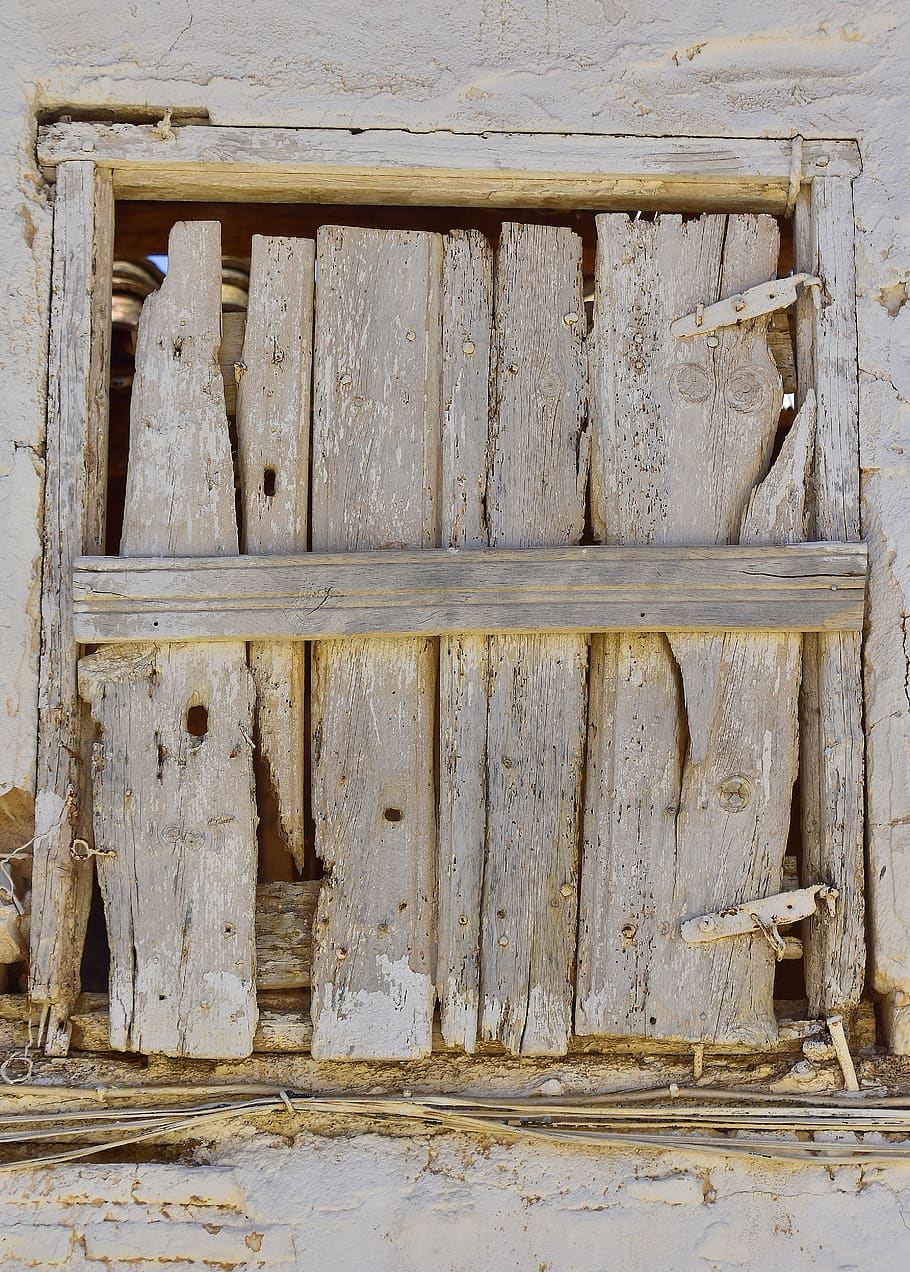 window, house, architecture, facade, urban, windows, longares HD wallpaper