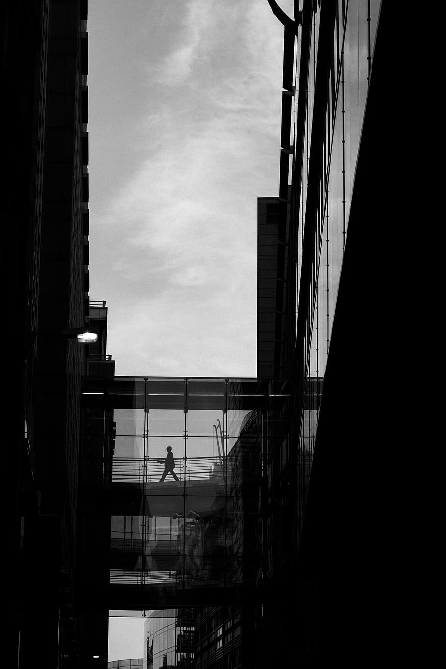 person walking on building, bridge, dark, shadow, city, urban HD wallpaper