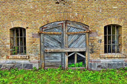 Brown Concrete House, abandoned, antique, architecture, brick HD wallpaper
