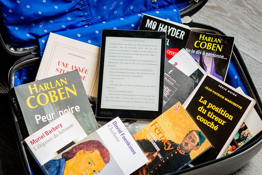 Books in Suitcase, close-up, communication, text, western script HD wallpaper