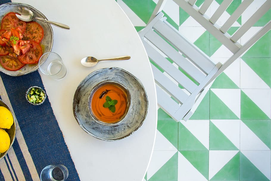 table, chairs, food, design, decoration, beach, gazpacho, tomatoes HD wallpaper