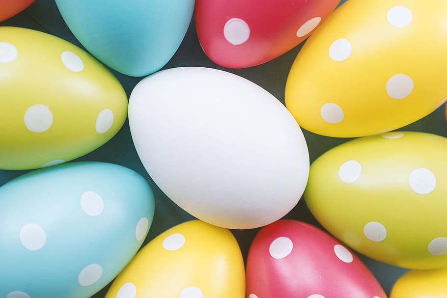 Happy Easter. Colorful eggs, large group of objects, celebration HD wallpaper