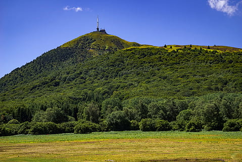 volcano, mountain, hill, landscape, countryside, nature, puy de dôme HD wallpaper