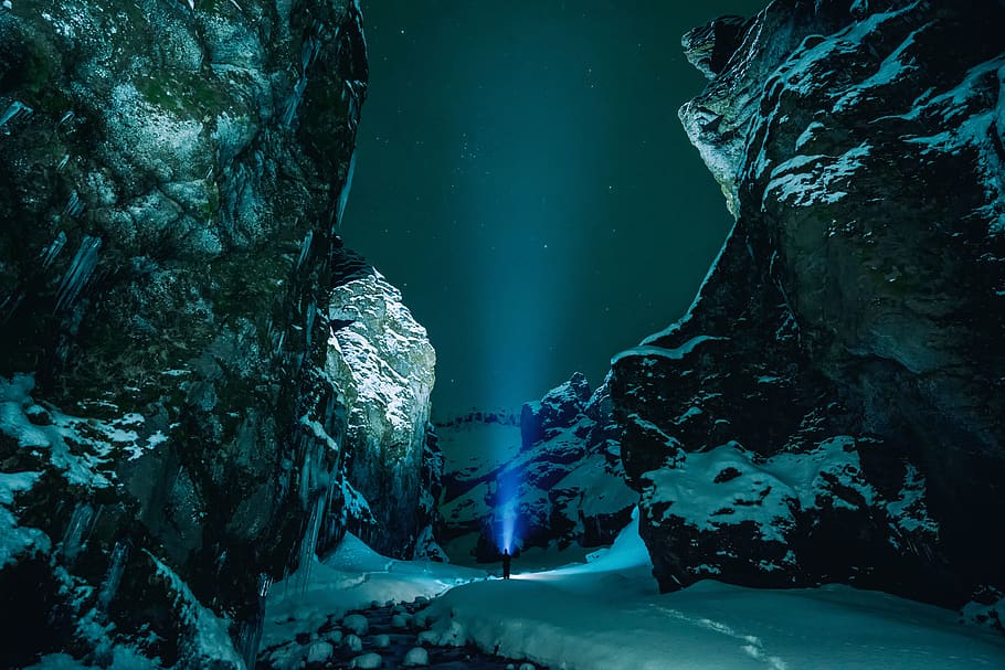 ice, cave, rocks, snow, winter, flashlights, people, travel HD wallpaper