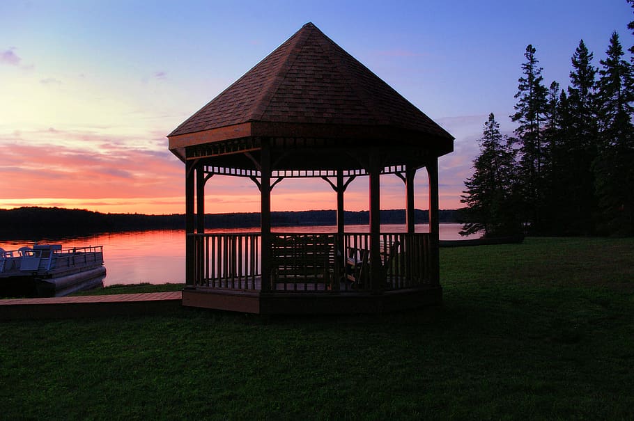 Brown Canopy Tent Near on Body of Water, clouds, daylight, evening HD wallpaper
