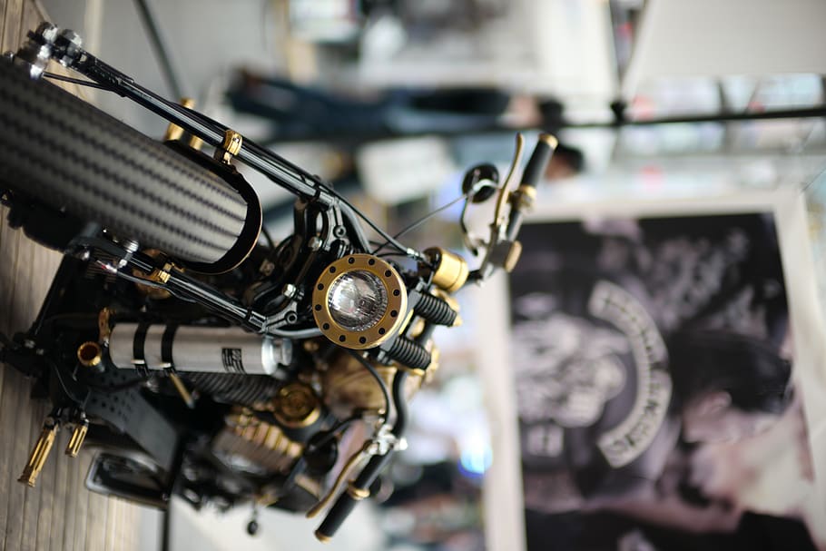 custom, bike, motorcycle, close-up, indoors, selective focus HD wallpaper