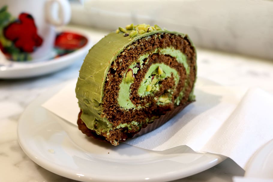 green tea cake, desert, pastry, bread, cafe, food, breaktime, HD wallpaper