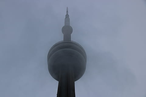 toronto, cn tower, canada, cntower, fog, skyscraper, cloud HD wallpaper
