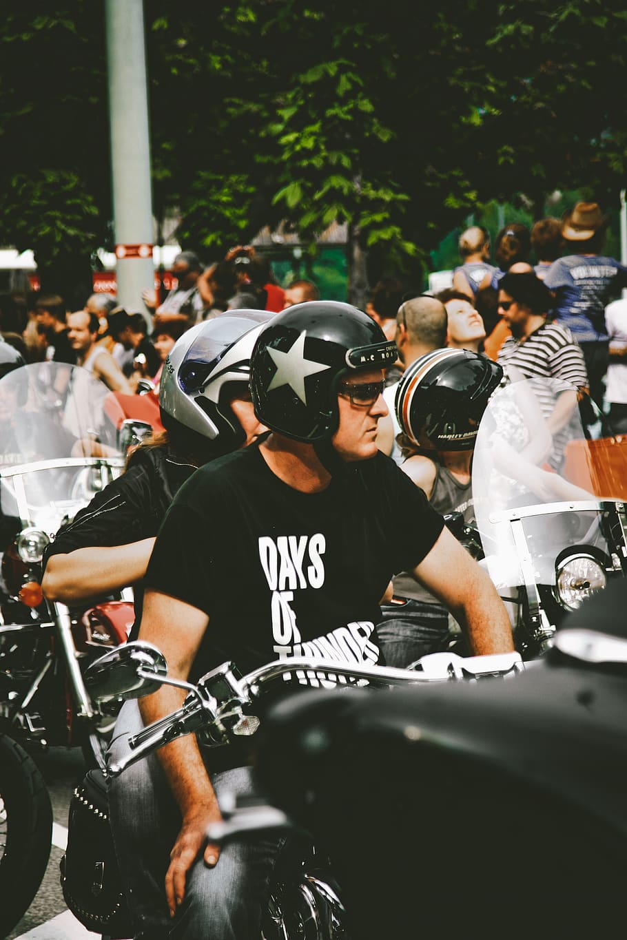 Photo of People Riding Motorcycle, audience, blur, chopper, crowd HD wallpaper