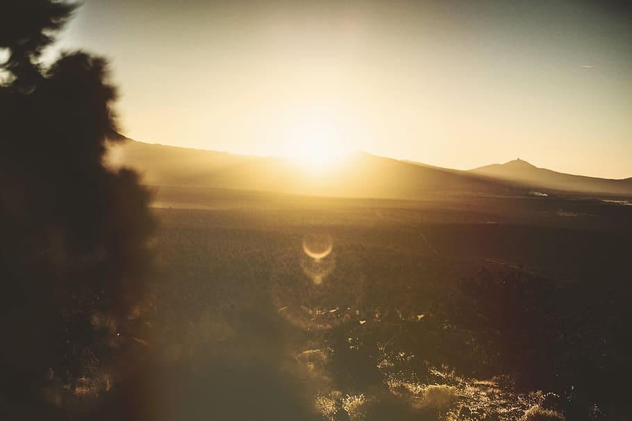sunrise on mountain, ridge, sunset, yellow, orange, glow, forest HD wallpaper