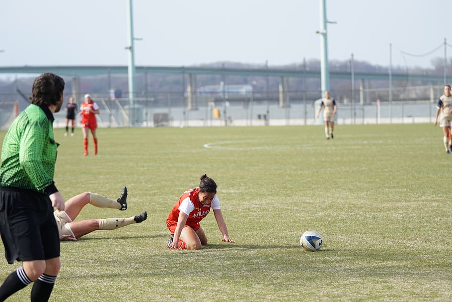 human, person, team sport, ball, sports, football, people, soccer HD wallpaper