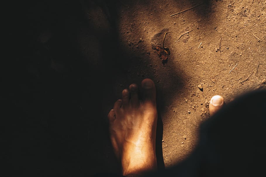 person on ground, human body part, one person, real people, low section HD wallpaper