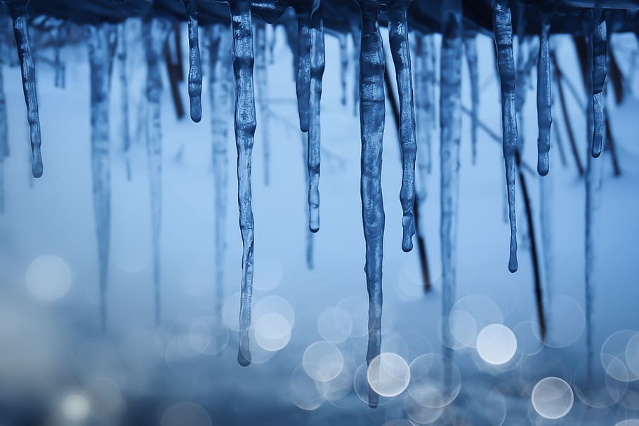 icicles, snow, bokeh, winter, seasons of the year, landscape HD wallpaper