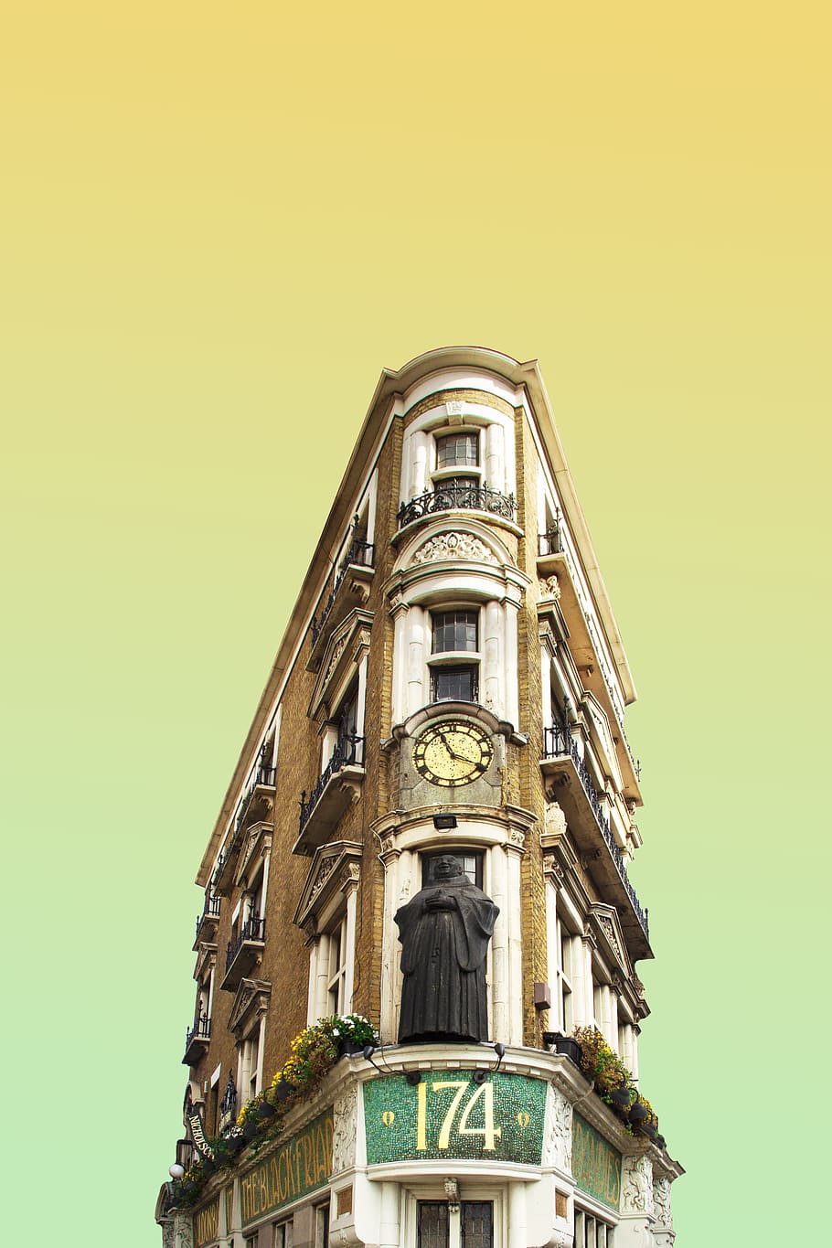 clock in 174 building facade, building exterior, built structure HD wallpaper