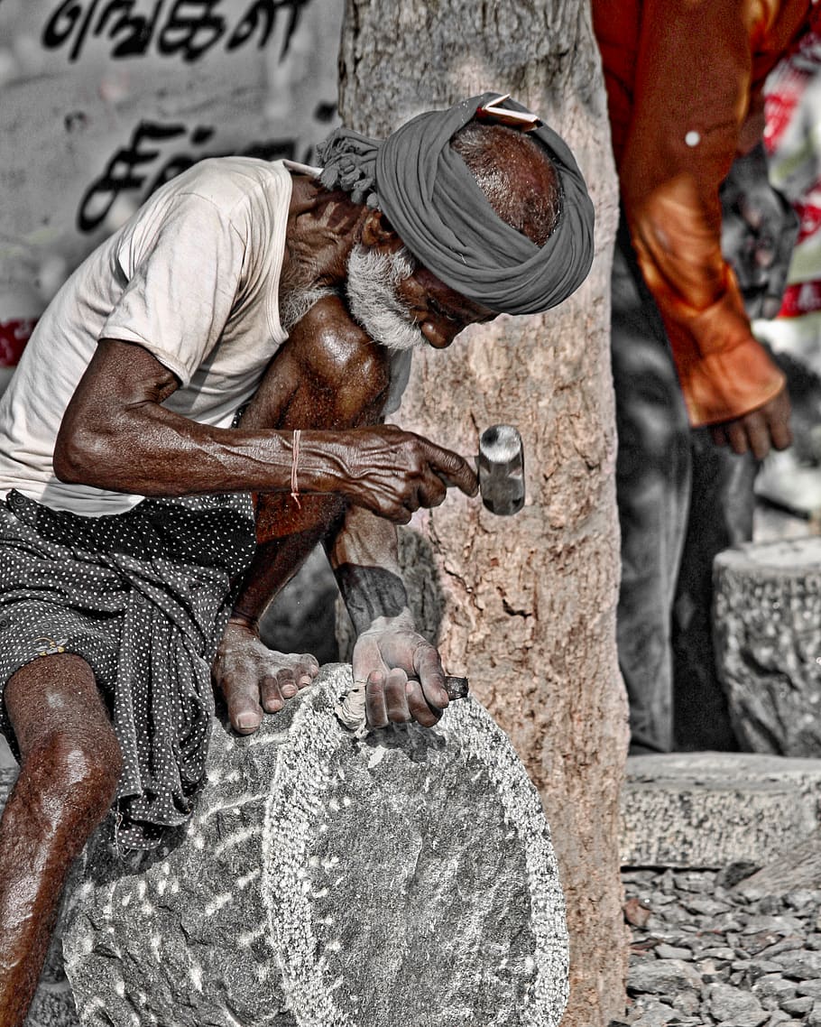 india, oddanchatram, men, holding, real people, one person HD wallpaper
