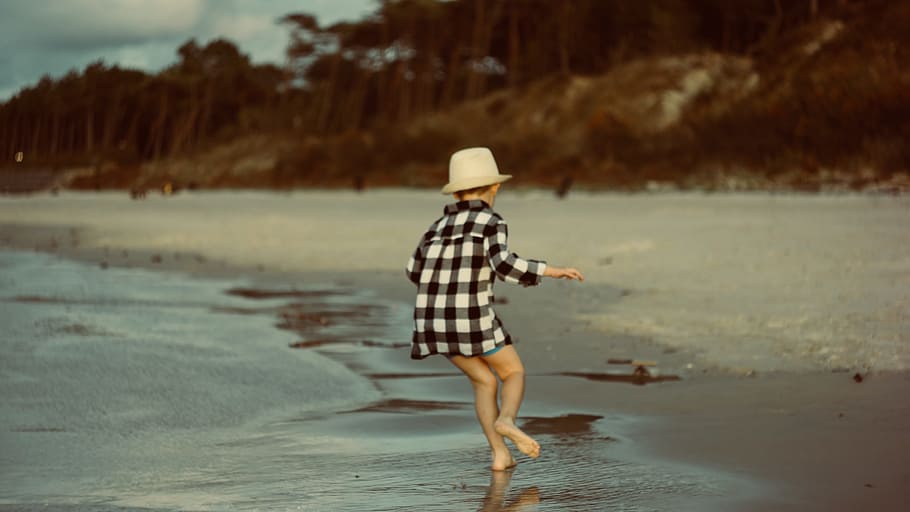 child, playing, beach, boy, male, toddler, family, hat, shirt HD wallpaper