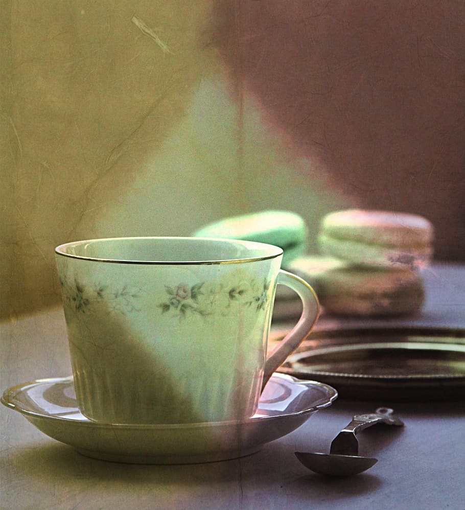 cup, macarons, plate, tea, spoon, mug, table, indoors, food and drink HD wallpaper