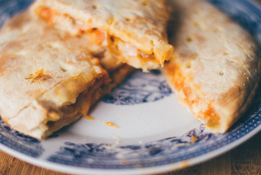 Pie on Saucer, blur, bread, cheese, close-up, cuisine, delicious HD wallpaper