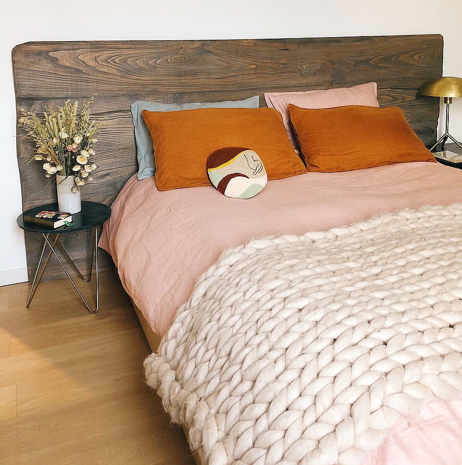 pink bed cover, wood, furniture, bedroom, flooring, rug, indoors HD wallpaper