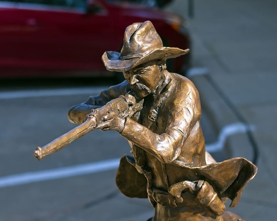 ranger closing in, texas ranger, sculpture, statue, clay, figure