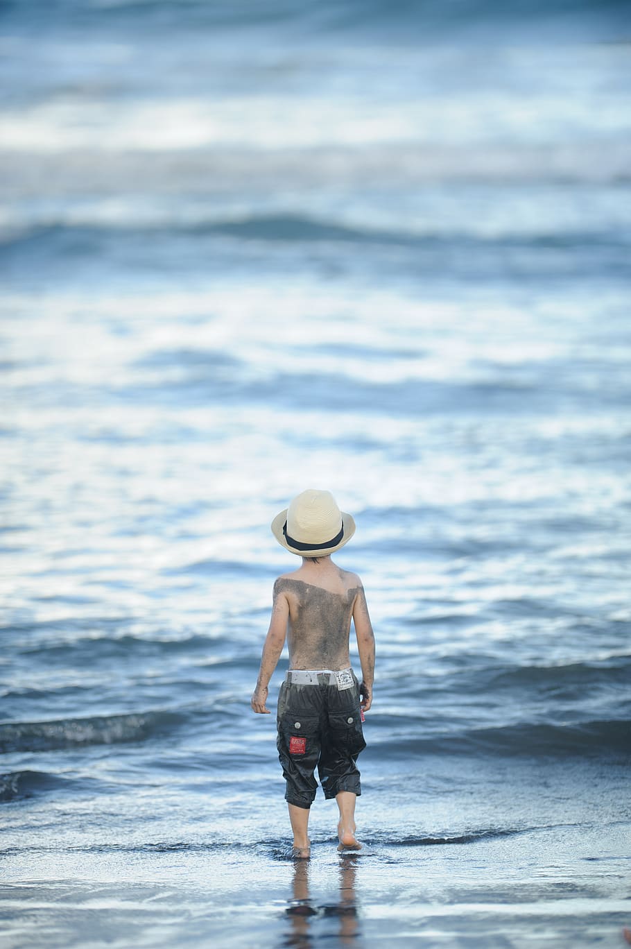 boy standing seashore, apparel, clothing, human, person, sun hat HD wallpaper
