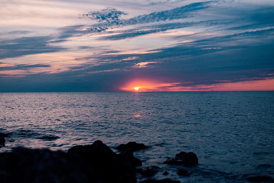nature, coast, beach, shore, water, ocean, sea, rocks, sky HD wallpaper