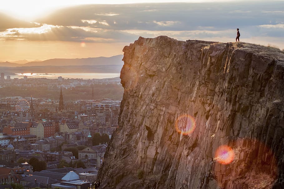 moutain, sunset, epic, cliff, edinburgh, city, architecture HD wallpaper
