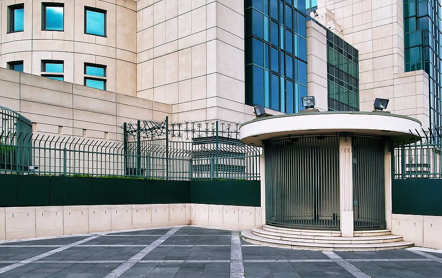 white concrete building daytime, office building, architecture HD wallpaper