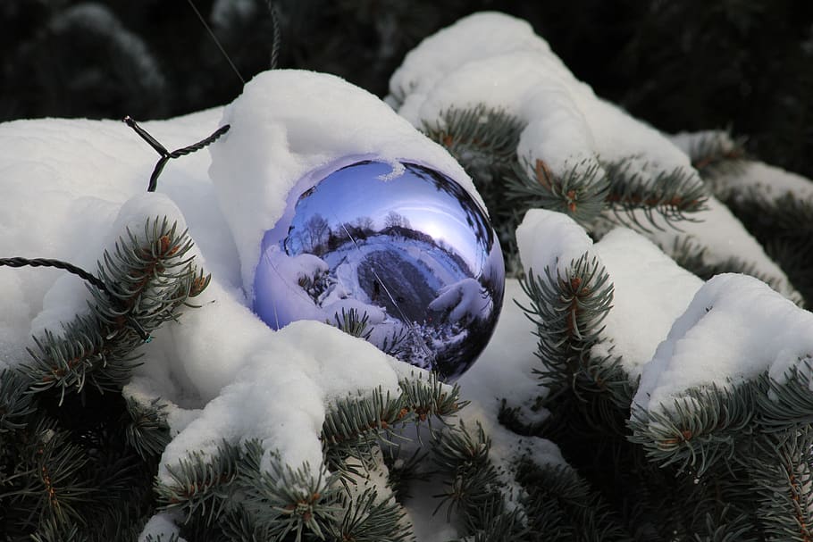 toy, xmas, tree, new, year, snow, background, christmas, winter HD wallpaper