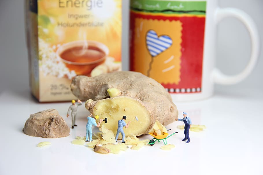 ginger, tee, miniature figures, healthy, cold, food, root, creativity HD wallpaper