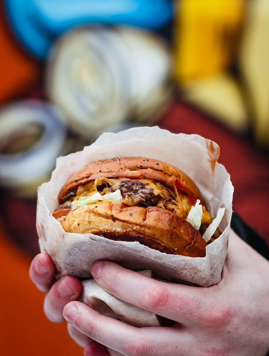 Burger in Wrapper, bread, cheeseburger, close-up, delicious, epicure, HD wallpaper