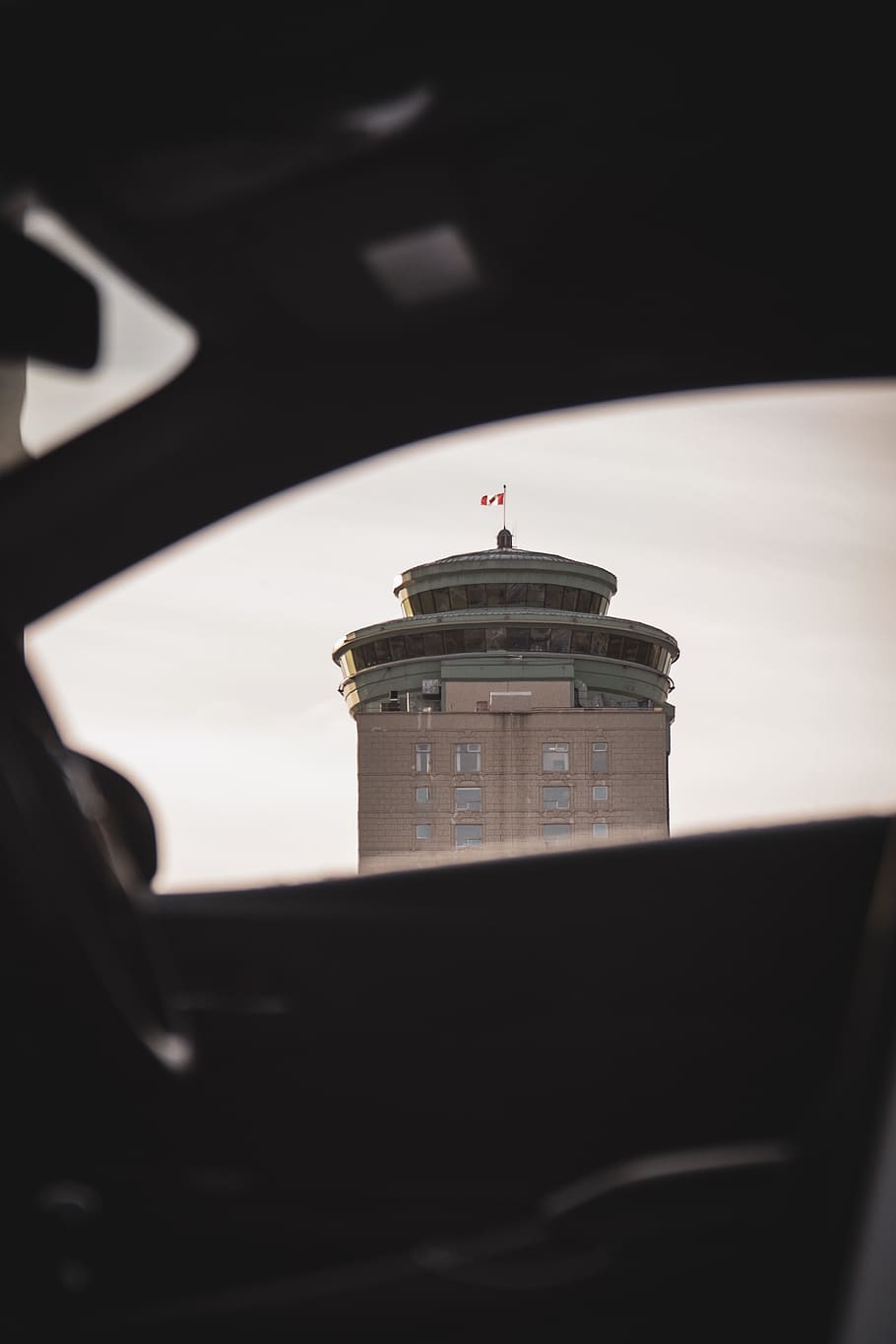 brown concrete tower, architecture, building, control tower, beacon HD wallpaper