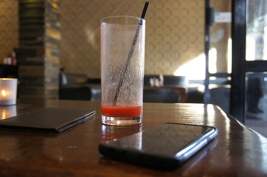 restaurant, empty, kenya, africa, table, smartphone, juice HD wallpaper