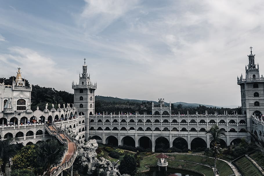 Top View of White Castle Under White Sky, architecture, blue sky HD wallpaper