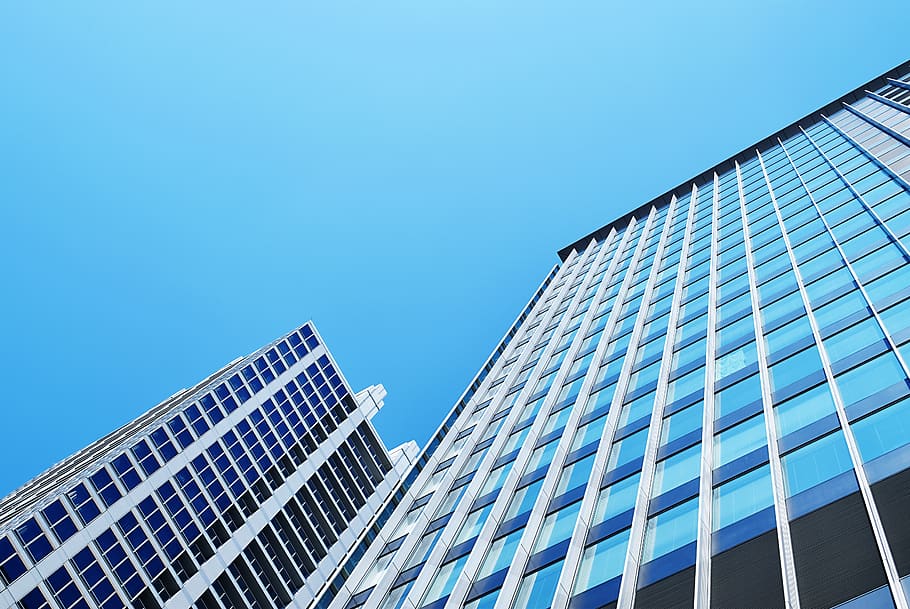 white glass building, office building, urban, city, high rise HD wallpaper
