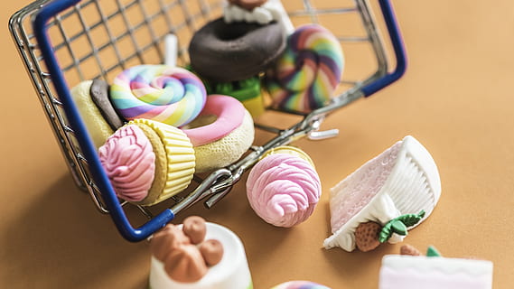 Assorted Cakes, artificial, bright, candy, chocolate cupcakes HD wallpaper