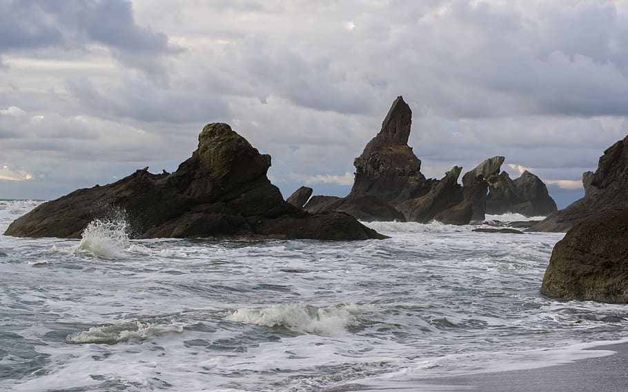 nature, pacific, cloud, rock, wafe, ocean, sea, water, sky HD wallpaper