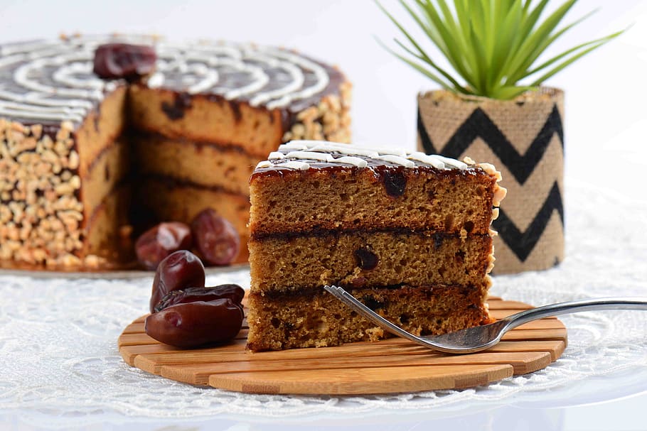 date cake, sweet, food, sweet food, food and drink, dessert HD wallpaper
