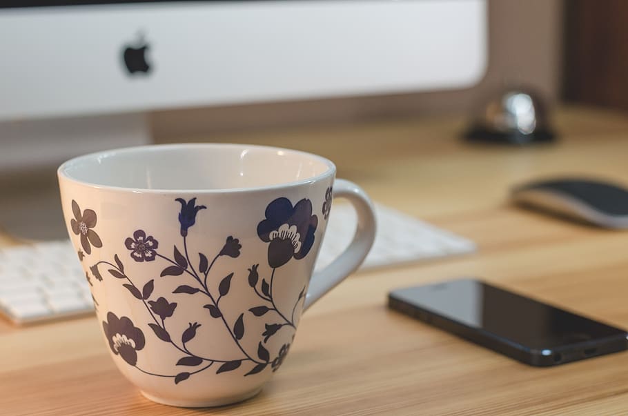 iphone, imac, breakfast, coffee, wood, flowers, cup, table HD wallpaper