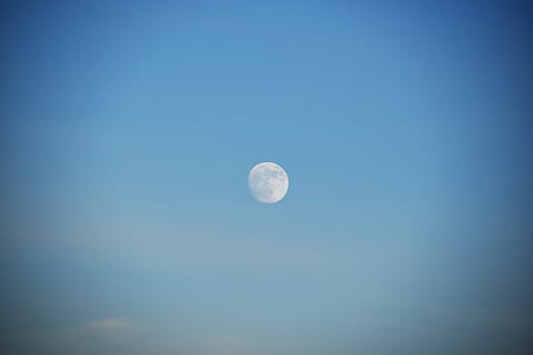 full moon during daytime, nature, outdoors, astronomy, space HD wallpaper