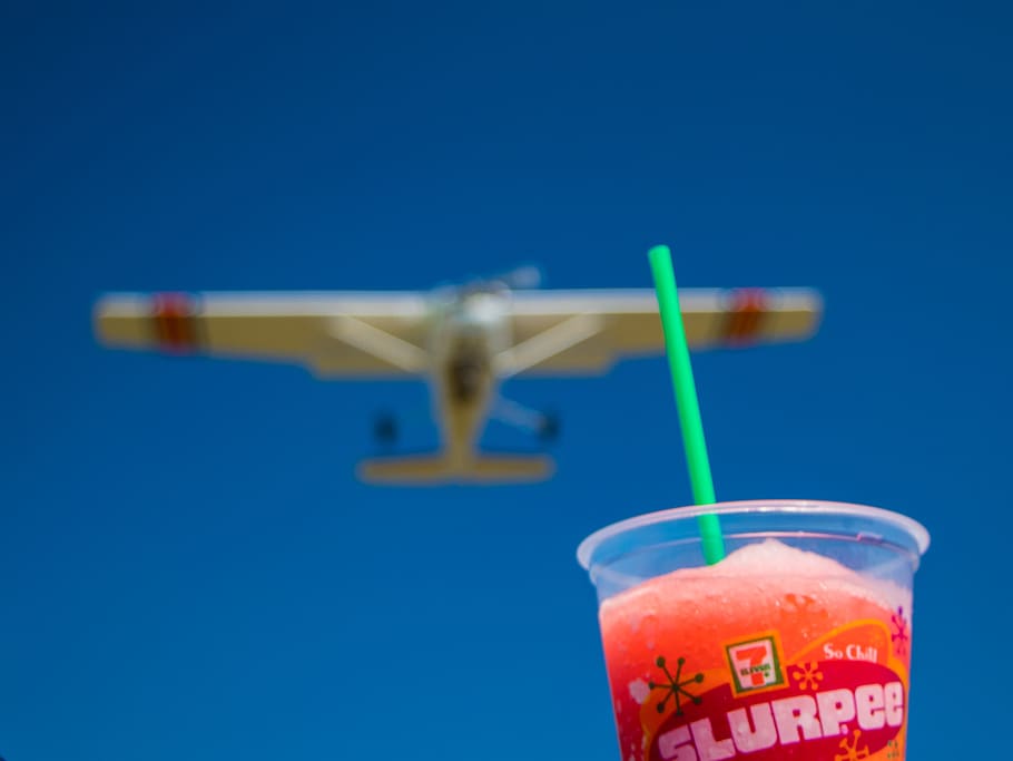 7-Eleven Slurpee cup, airplane, aircraft, transportation, vehicle HD wallpaper
