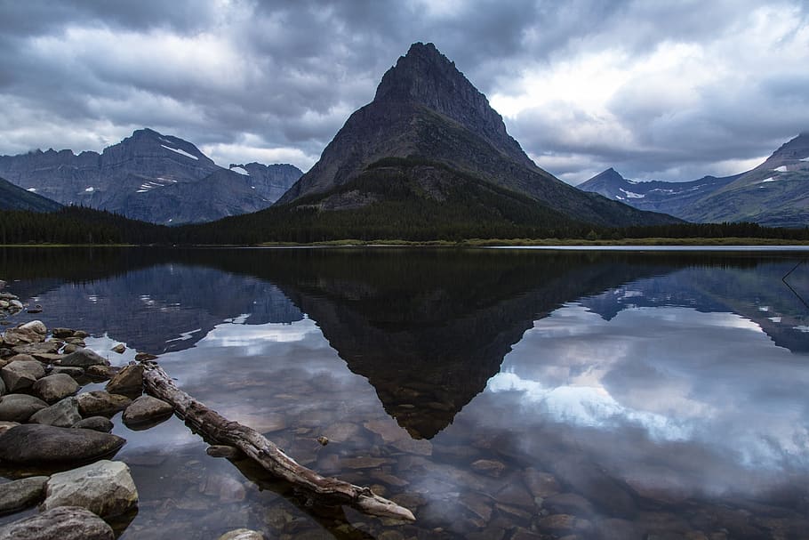 lake, calm, swiftcurrent, water, wilderness, glacier national park HD wallpaper
