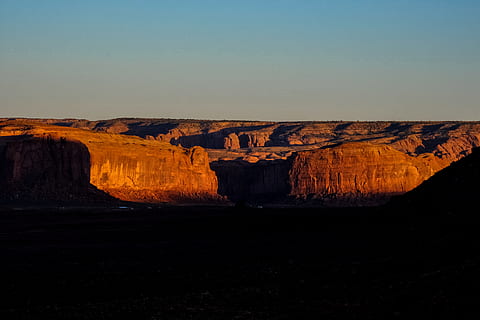 brown rock formation during daytime, nature, outdoors, plateau HD wallpaper