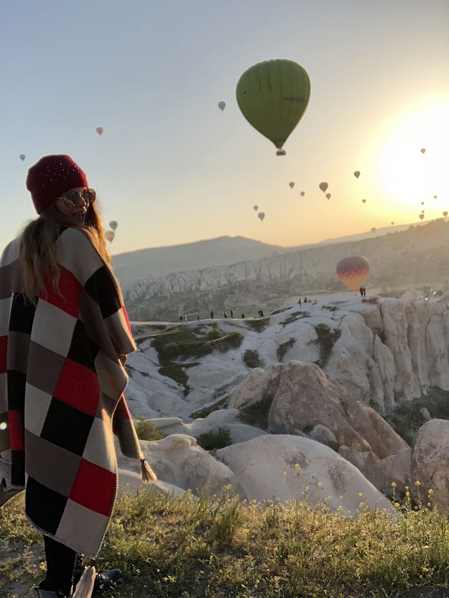 Woman Standing on Cliff, adventure, cliffs, golden hour, grass HD wallpaper