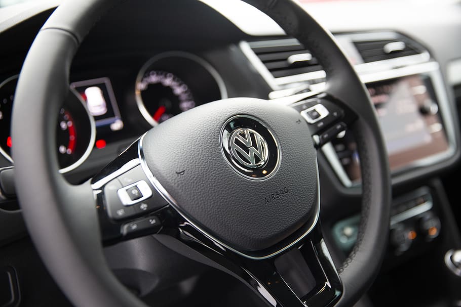 Black Volkswagen Steering Wheel, airbag, airbags, automobile